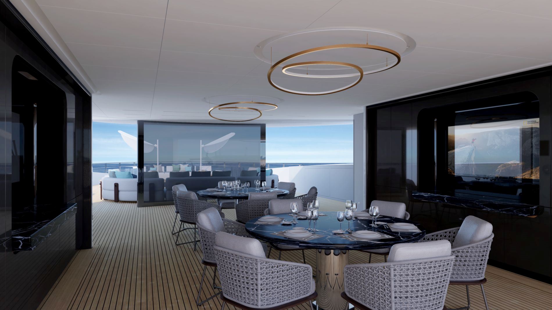66 m Trideck Motoryacht — exterior